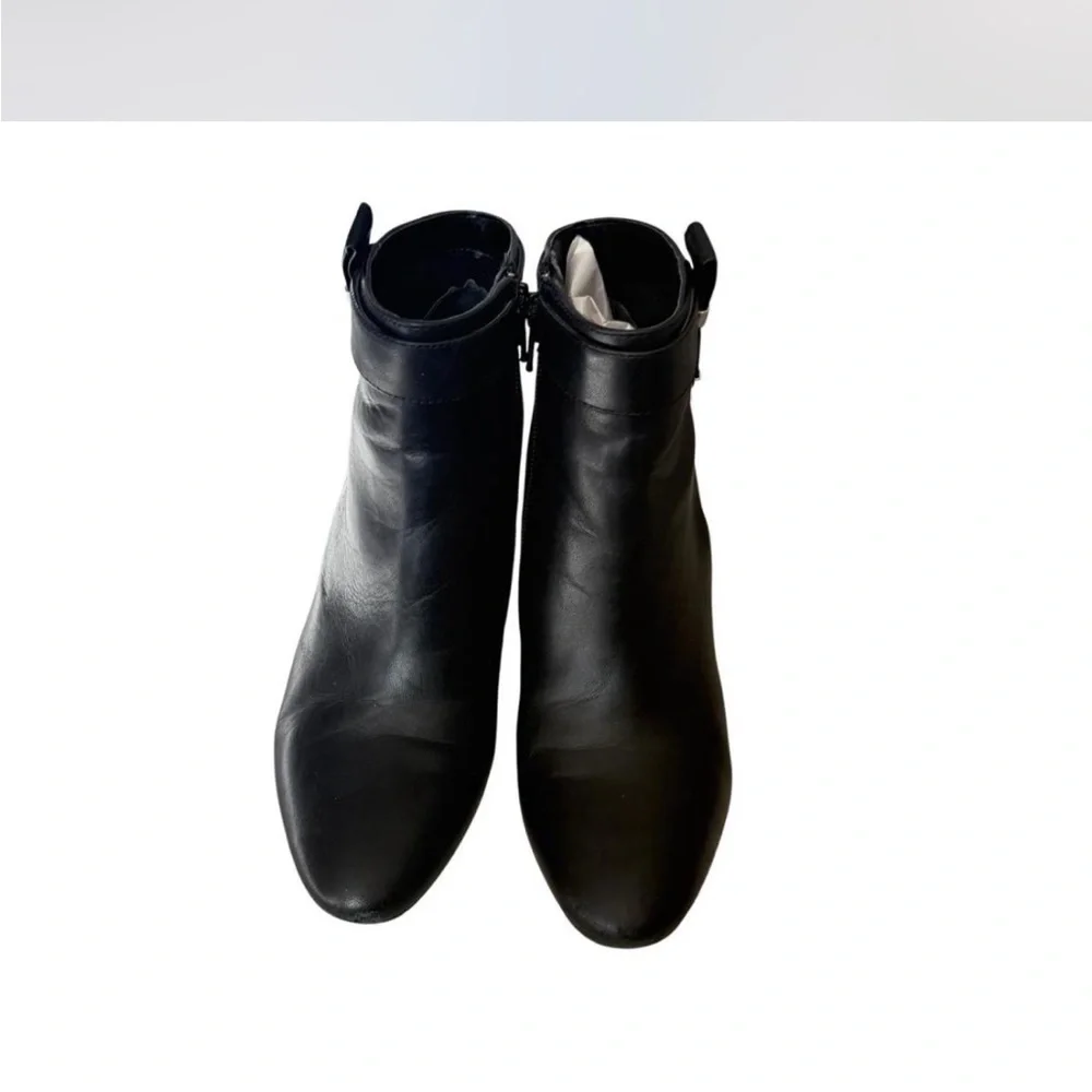 Lauren Ralph Lauren Black Leather Ankle Boots Block Heel Logo Strap Booties 7.5